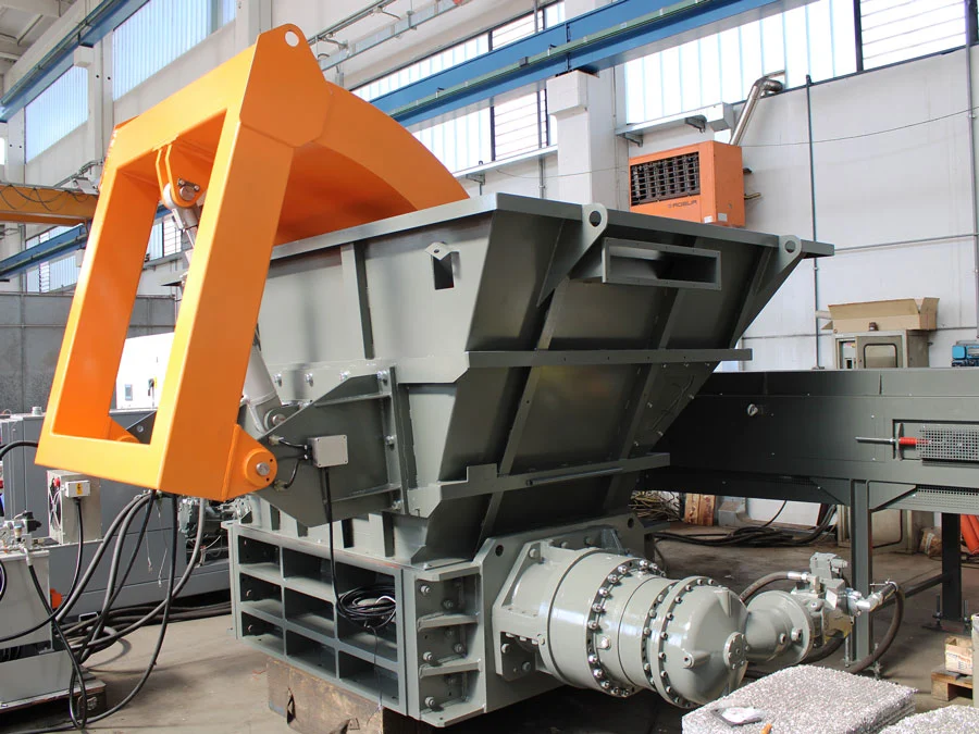 Trituratore due alberi 150 hp