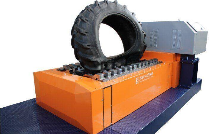 Triturador industrial 2 ejes 150 HP accionamiento eléctrico con transmisión automática | SatrindTech Srl