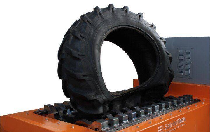 Triturador industrial 2 ejes 150 HP accionamiento eléctrico con transmisión automática | SatrindTech Srl