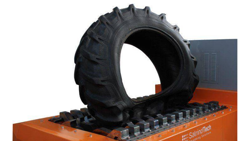 Triturador industrial 2 ejes 150 HP accionamiento eléctrico con transmisión automática Triturador industrial 2 ejes 150 HP accionamiento eléctrico con transmisión automática | SatrindTech Srl